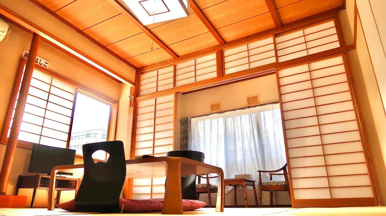 Hôtel Shibu Onsen Kadoya à Yamanouchi  Extérieur photo