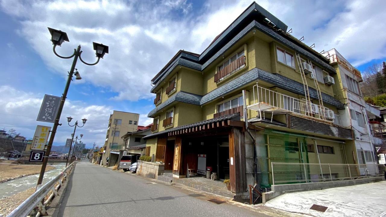 Hôtel Shibu Onsen Kadoya à Yamanouchi  Extérieur photo